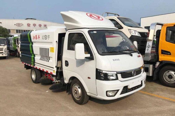 東風(fēng)途逸藍牌掃路車（柴油）